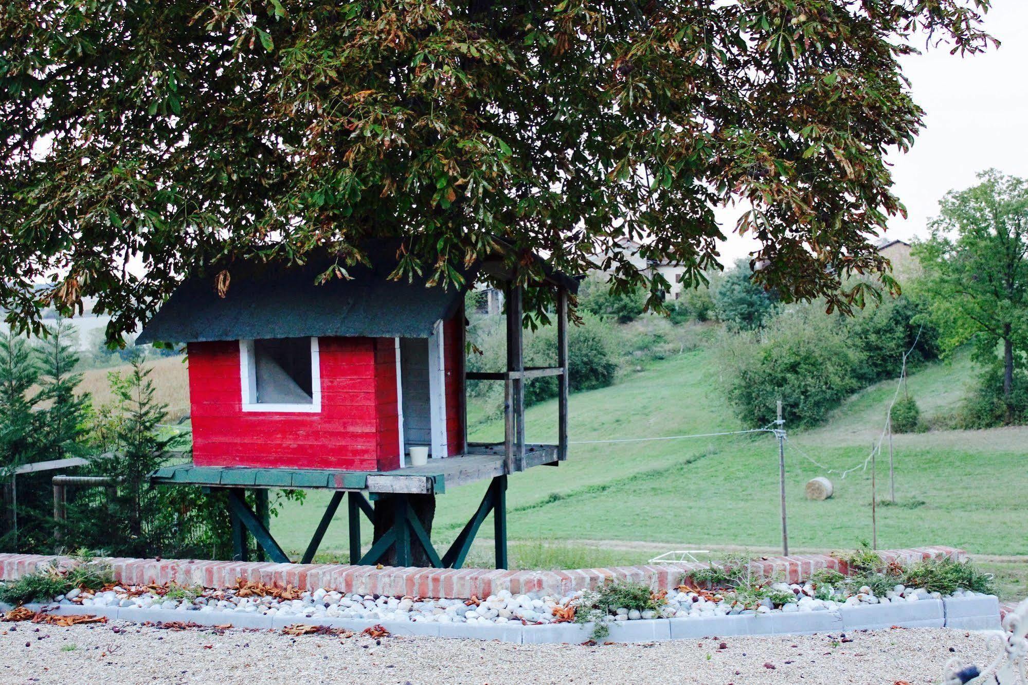 Cascina Castagneto Hotel Castell'Alfero Exterior photo