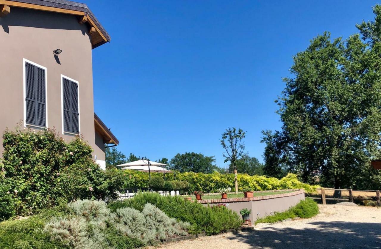 Cascina Castagneto Hotel Castell'Alfero Exterior photo
